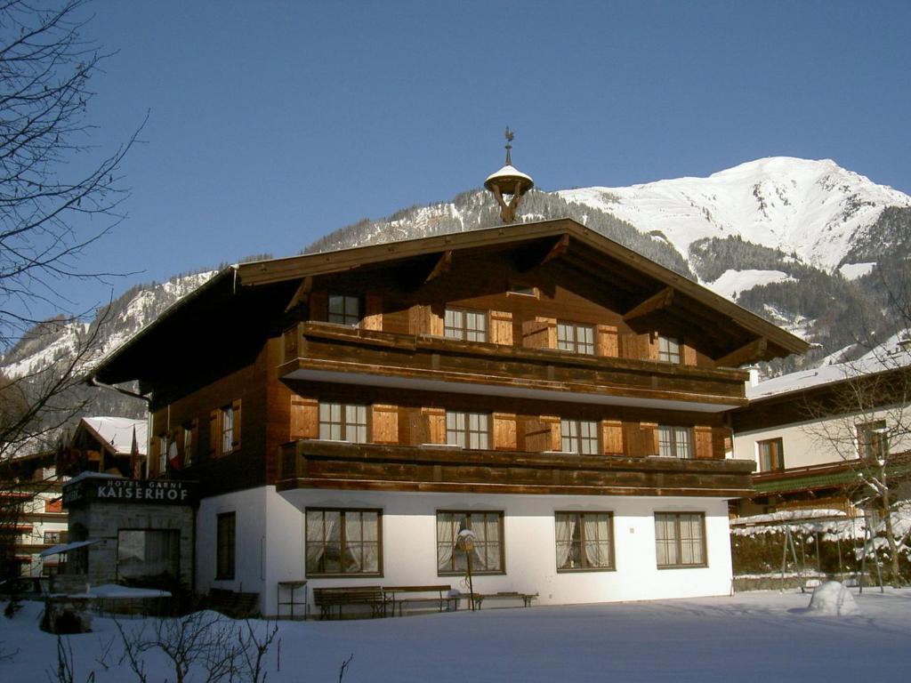 Hotel-Garni Kaiserhof ラウリス エクステリア 写真